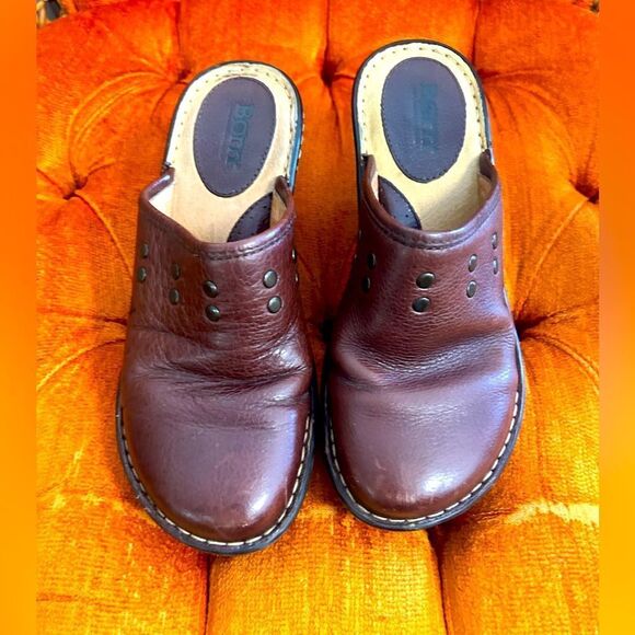 Born ladies 7 brown slip on shoes - Picture 1 of 6